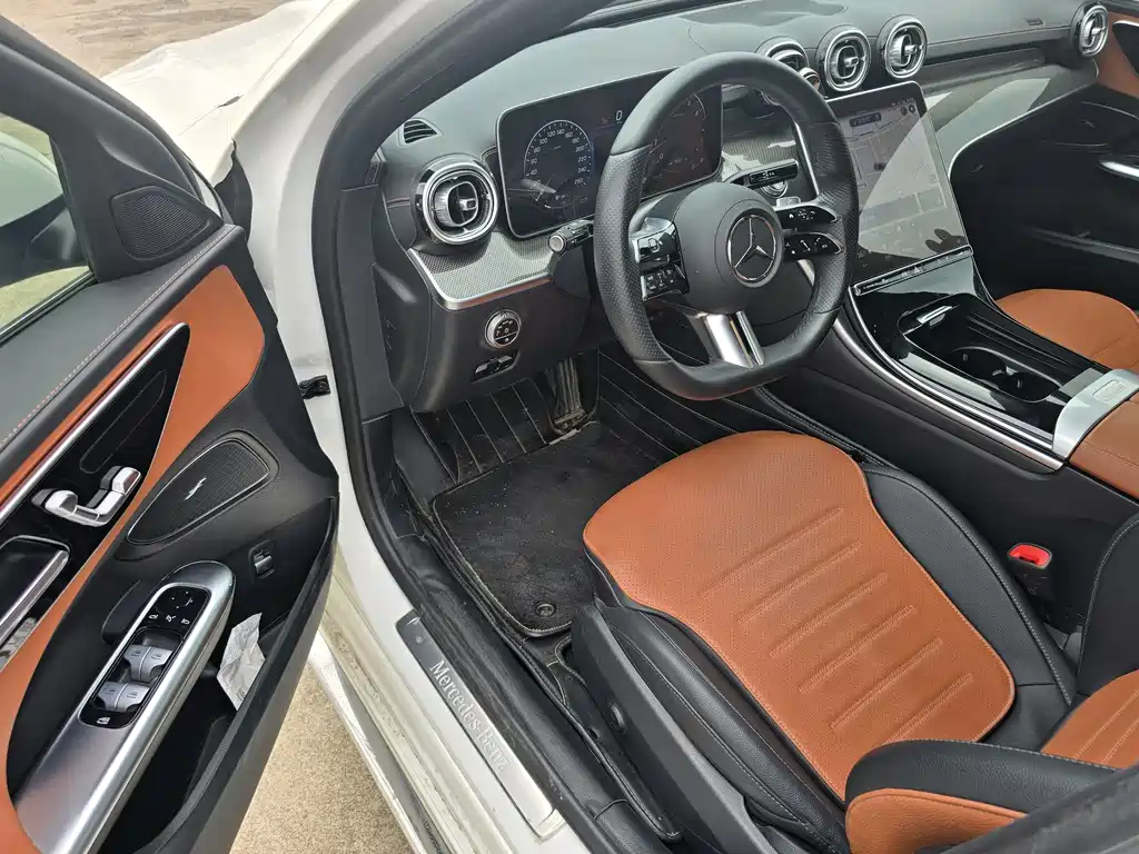 Mercedes-Benz C-Class 2022 — фото 11