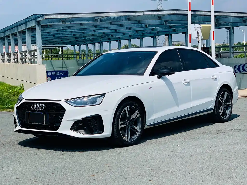 Audi A4L 2023