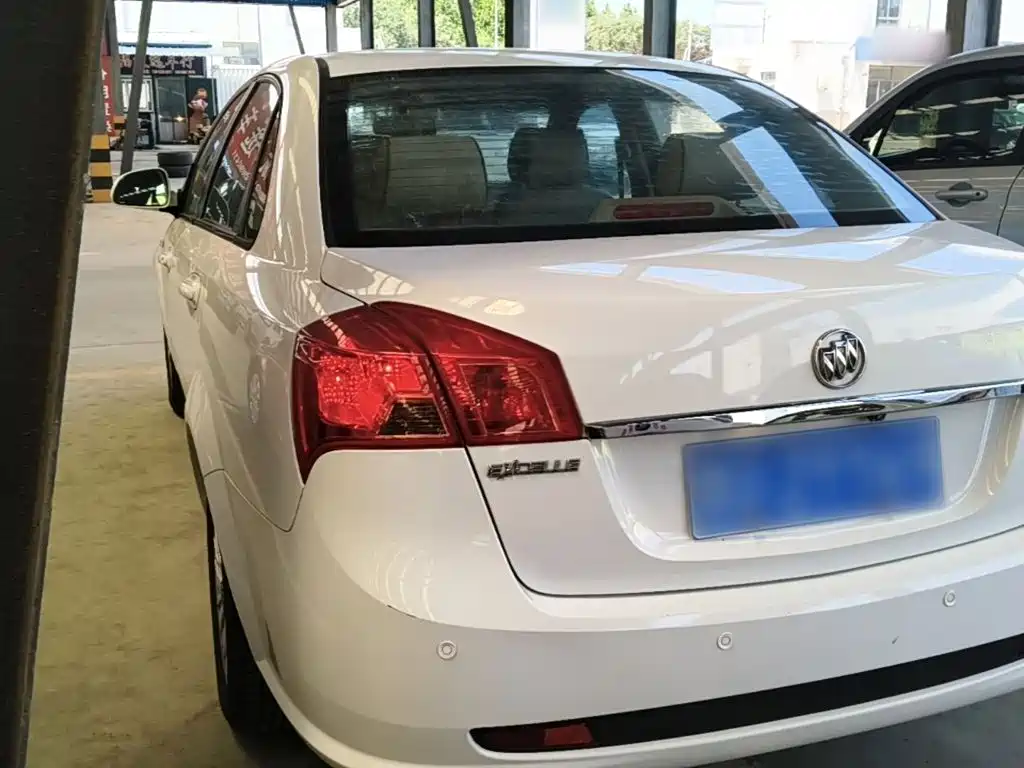 Buick Excelle 2015