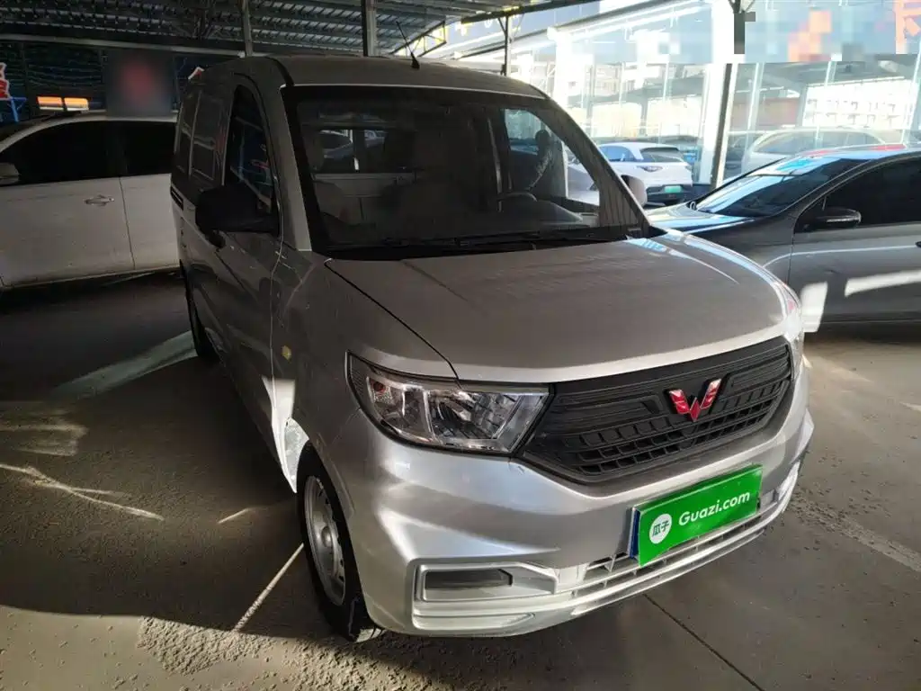 Wuling Hongguang V 2022 — фото 4