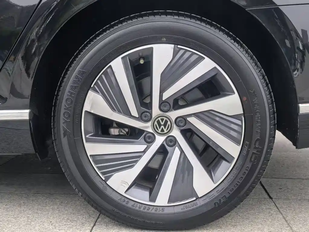 Volkswagen Magotan GTE PHEV 2020 — фото 18
