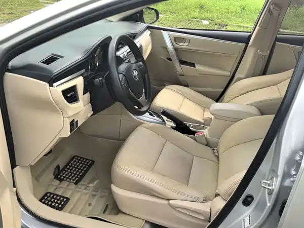 Toyota Corolla 2015