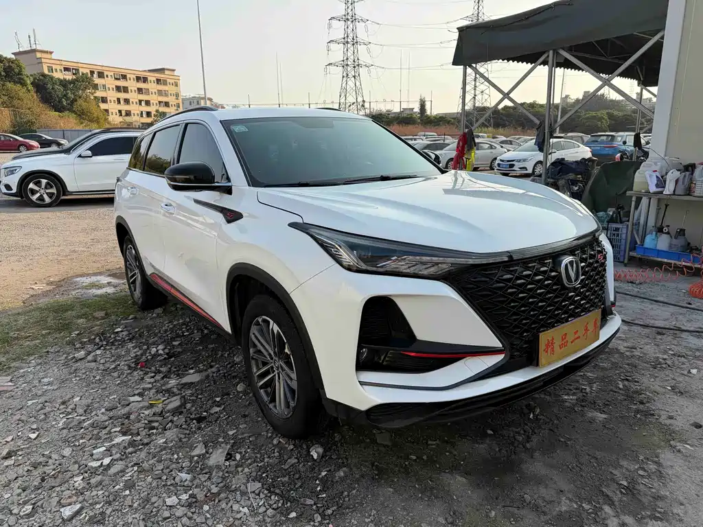 Changan CS75 PLUS 2021 — фото 3