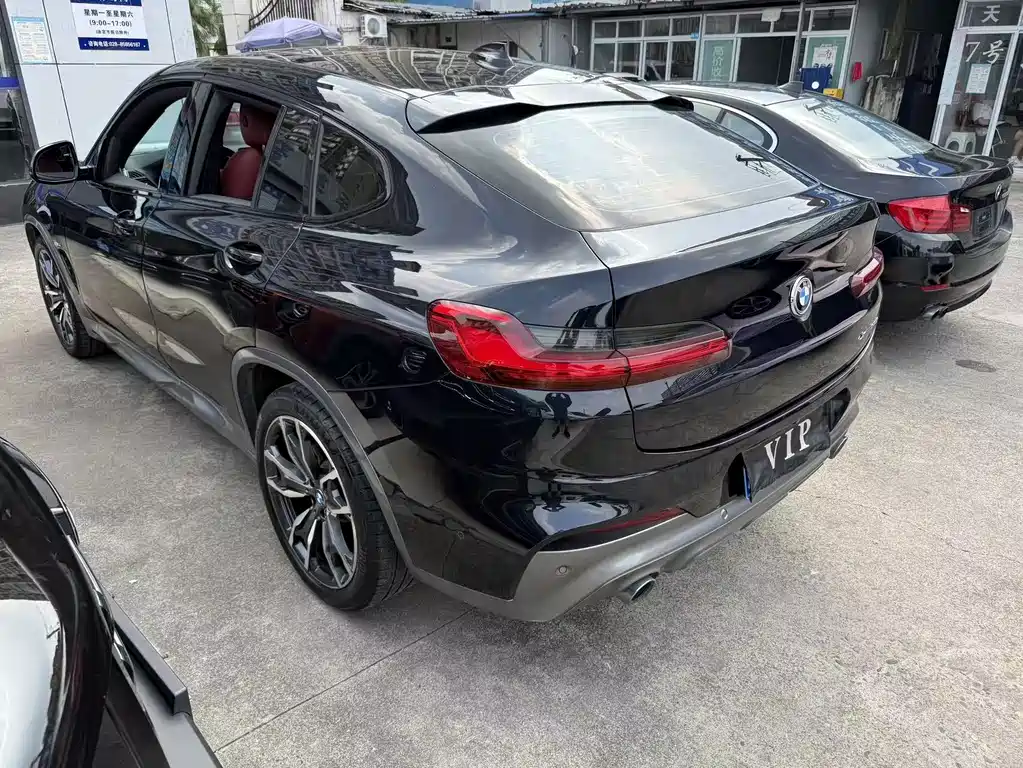 BMW X4 2018 — фото 22