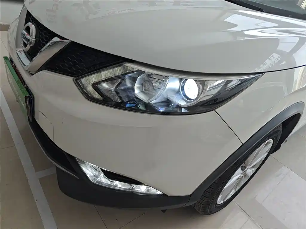 Nissan Qashqai 2016 — фото 24
