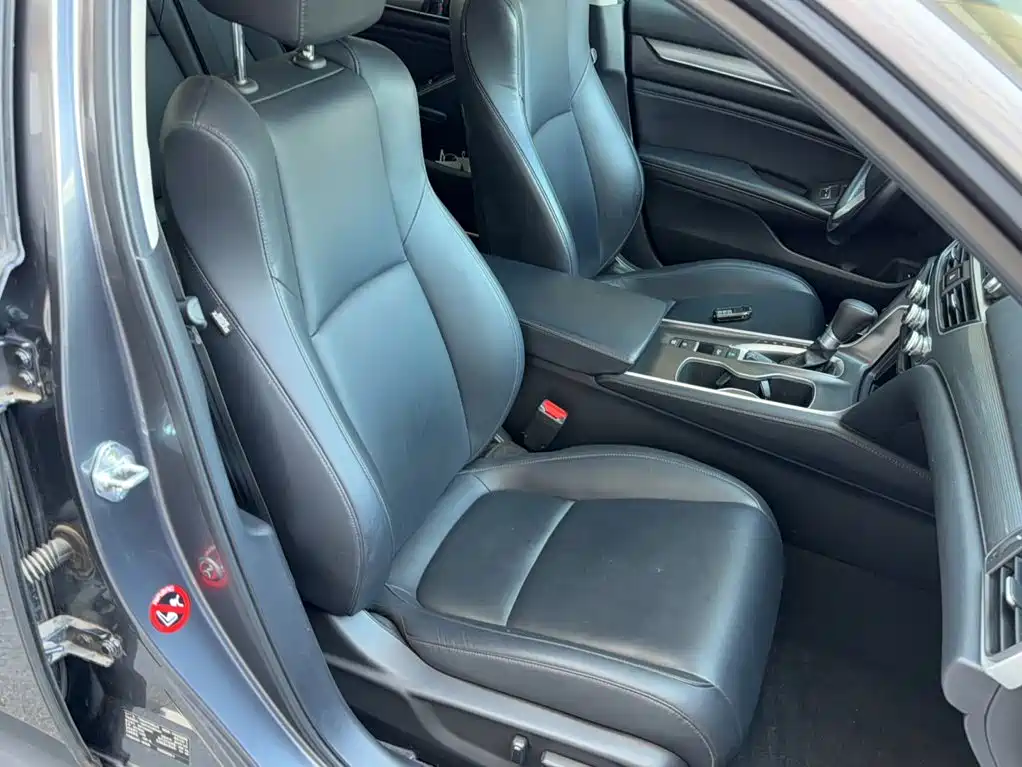Honda Accord 2018 — фото 7