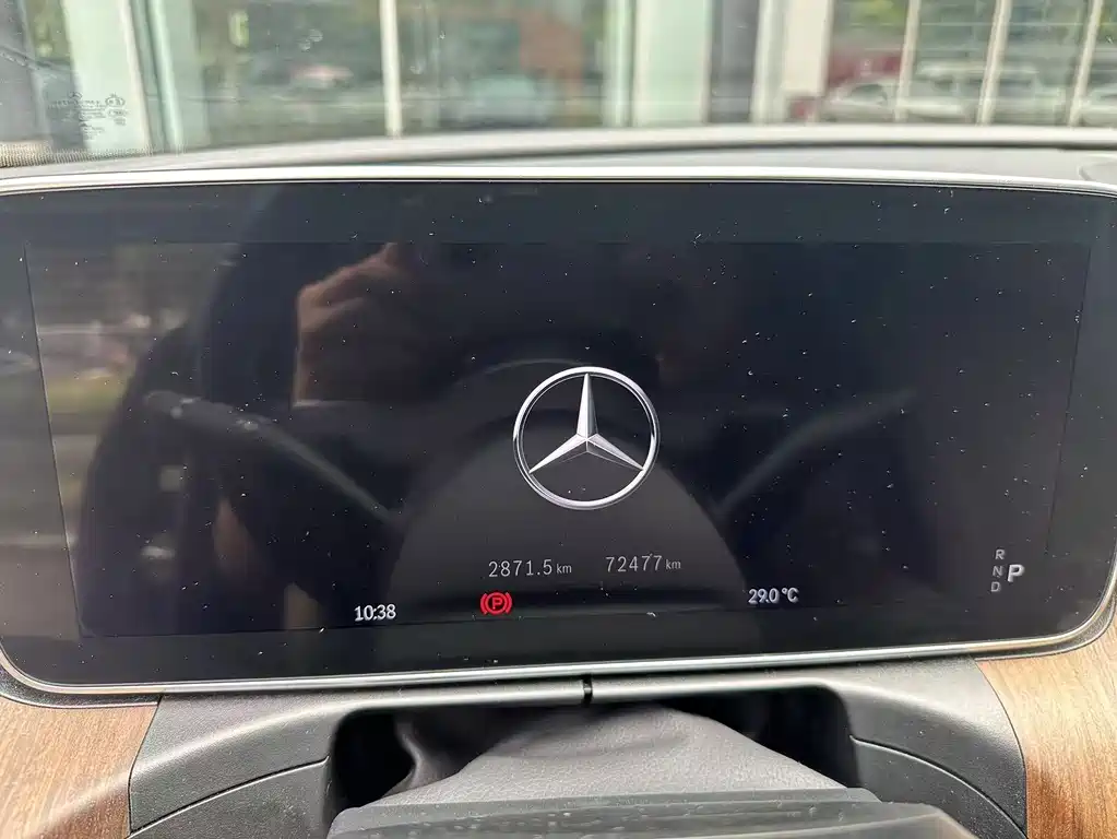 Mercedes-Benz C-Class 2022 — фото 9