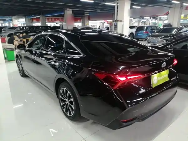 Toyota Avalon 2022