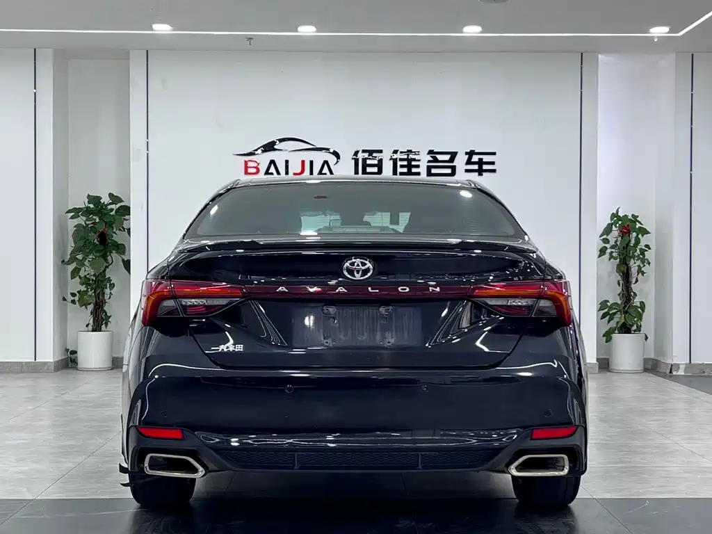 Toyota Avalon 2020 — фото 6