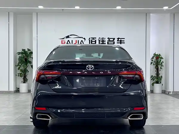 Toyota Avalon 2020