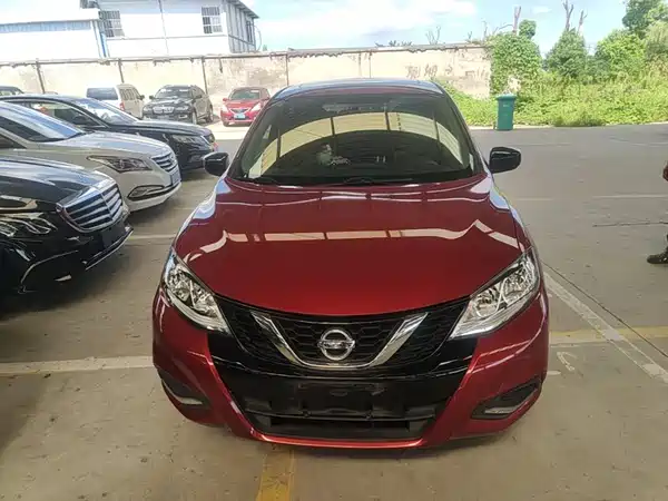 Nissan Tiida 2021