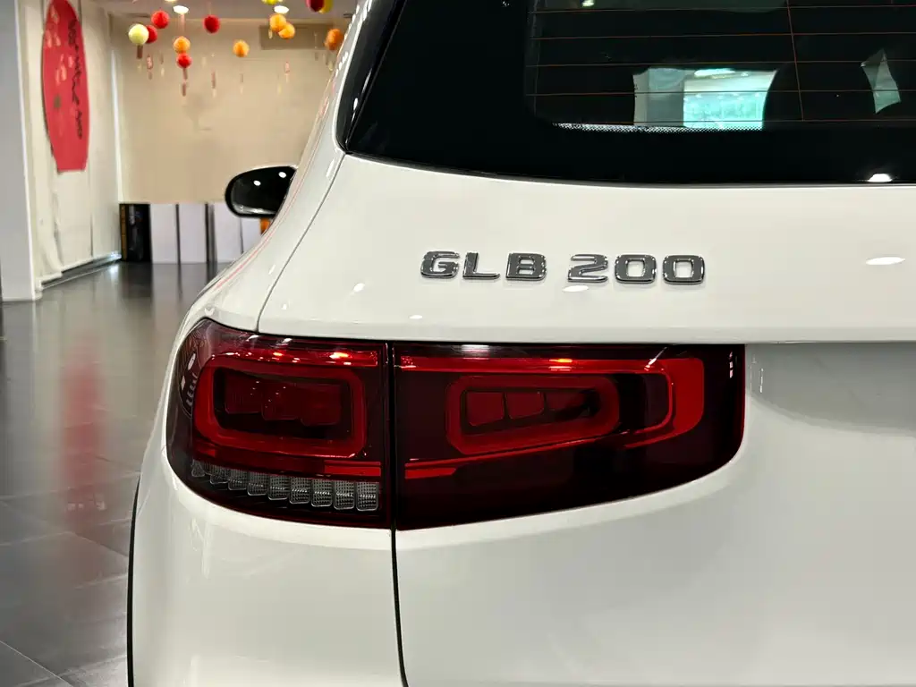 Mercedes-Benz GLB 2020 — фото 20