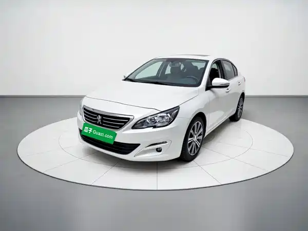 Peugeot 408 2015
