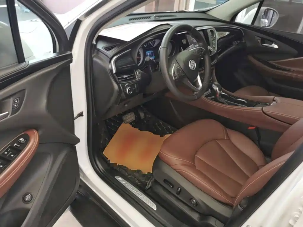 Buick Envision Plus 2018 — фото 12