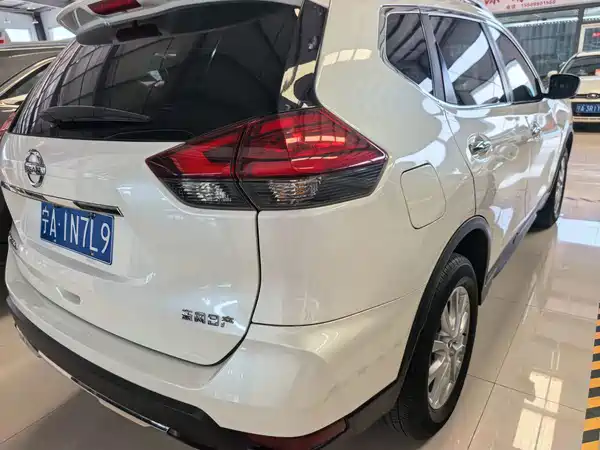 Nissan X-Trail 2021