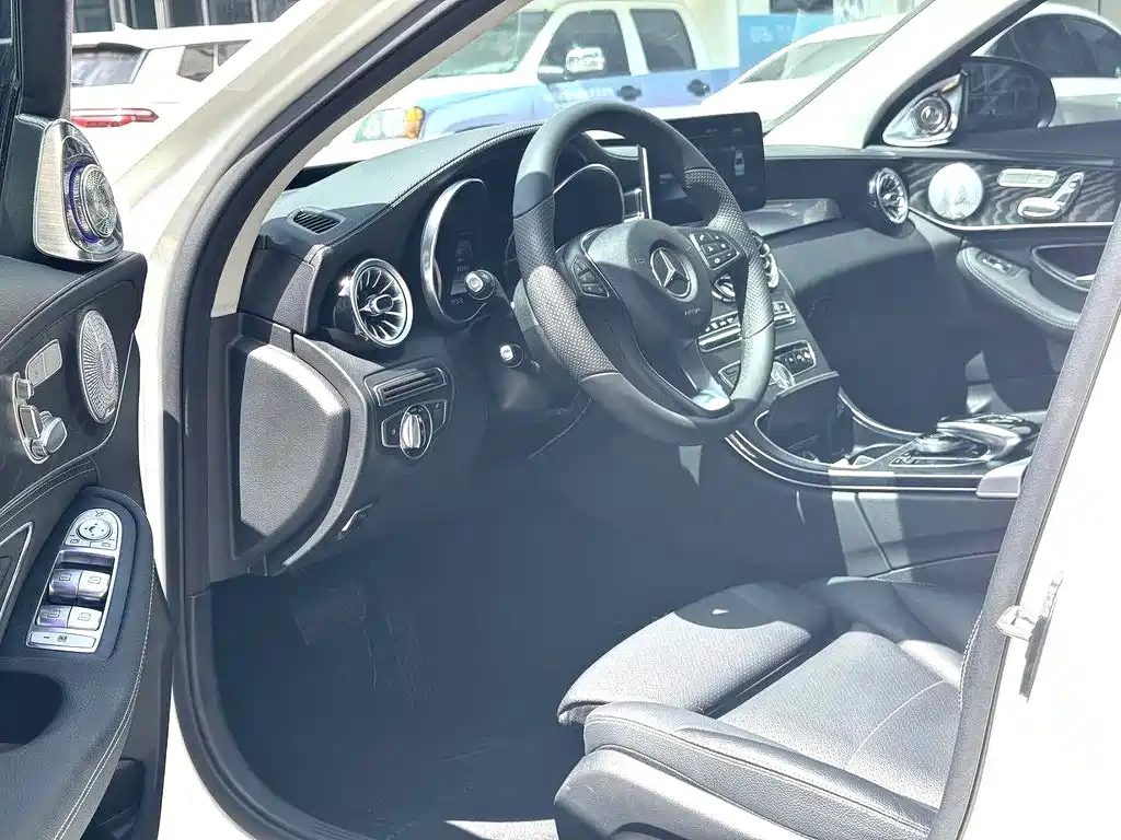 Mercedes-Benz C-Class 2016