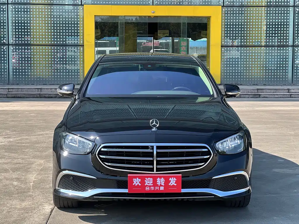 Mercedes-Benz E-Class 2023