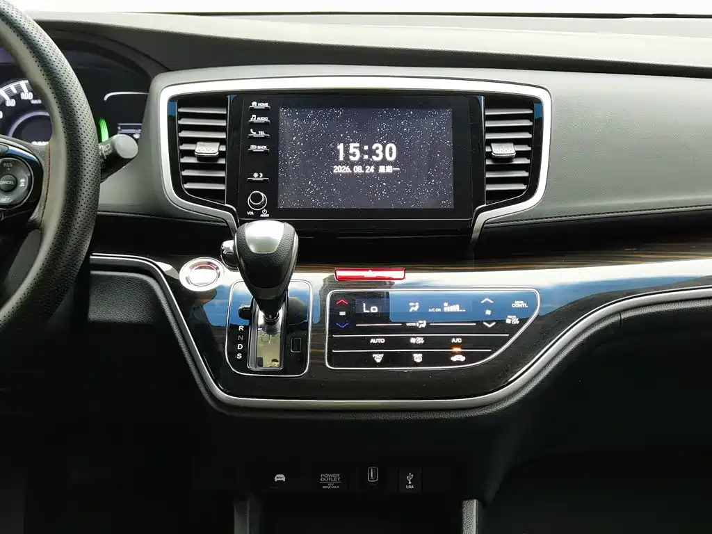 Honda Odyssey 2021 — фото 12
