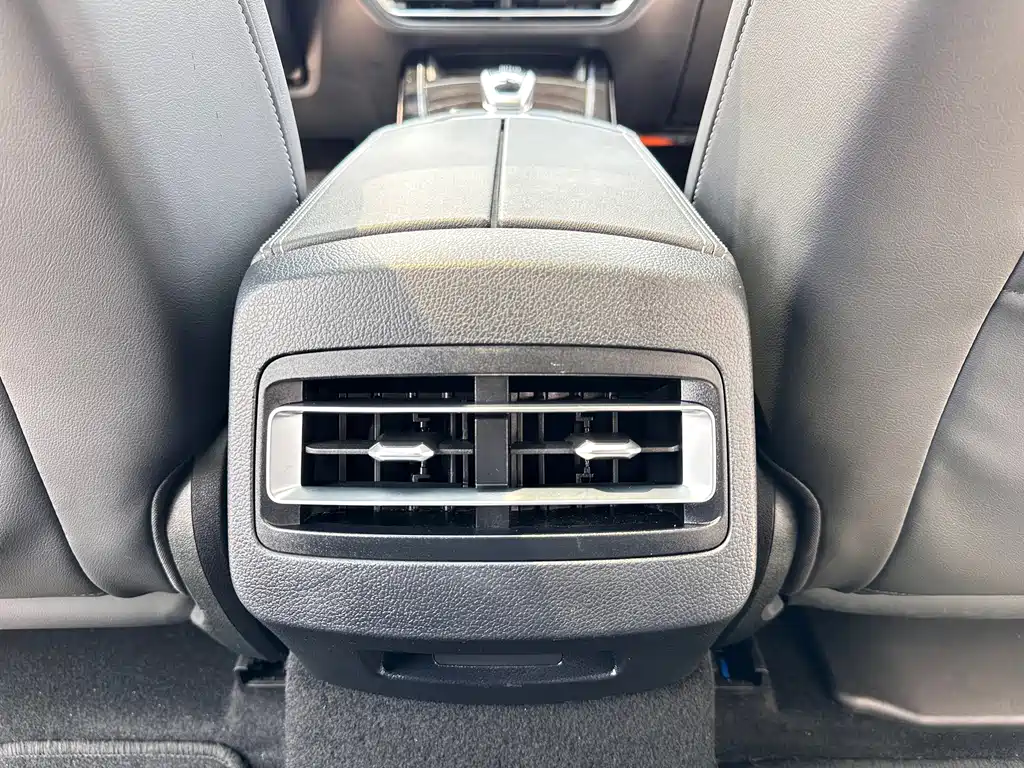 BYD Qin Pro New Energy 2020 — фото 12