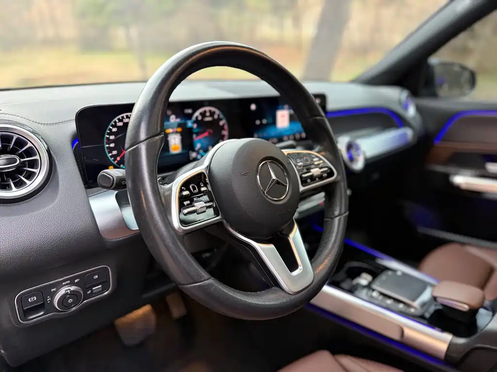 Mercedes-Benz GLB 2022 — фото 15
