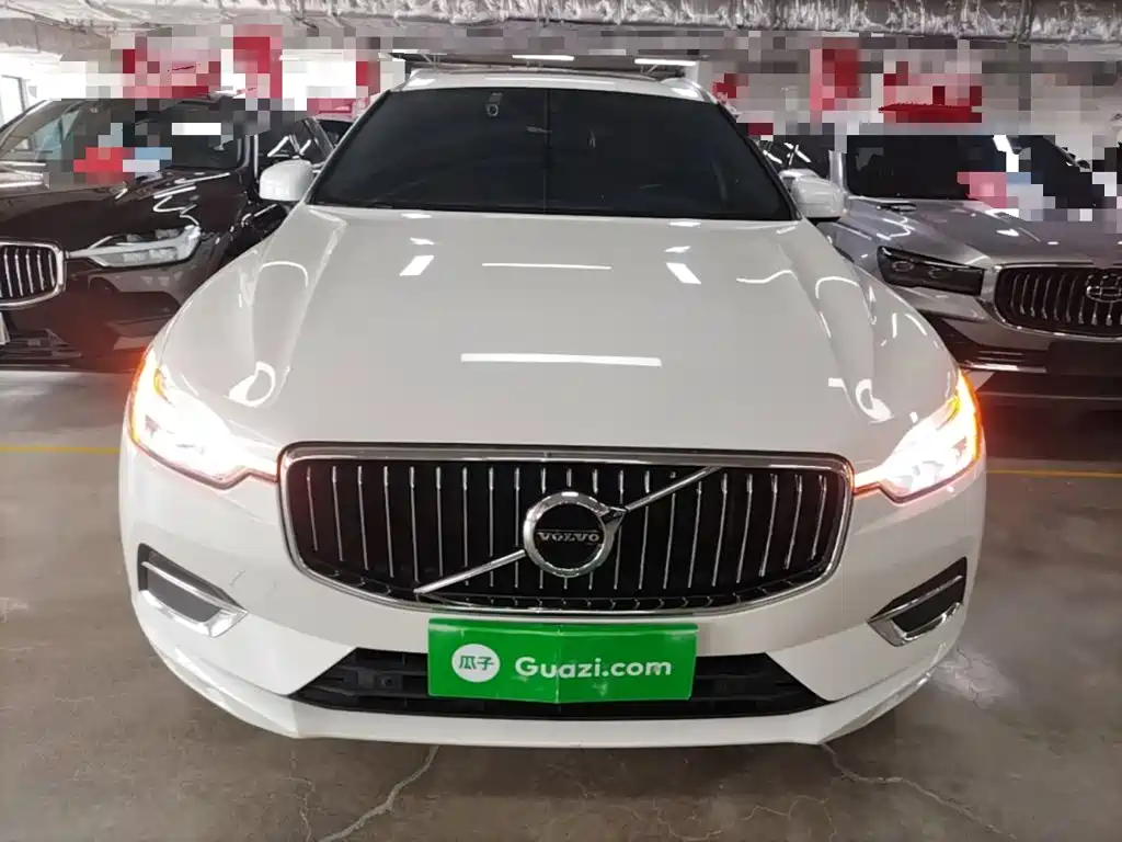 Volvo XC60 2021