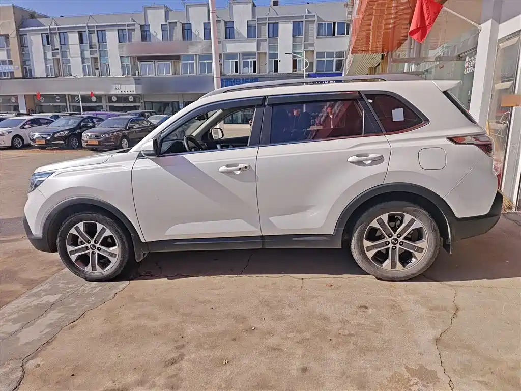 Kia Sportage 2021 — фото 4