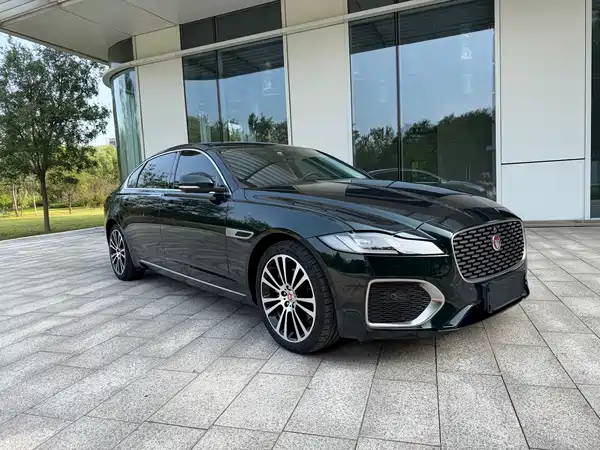 Jaguar XFL 2024