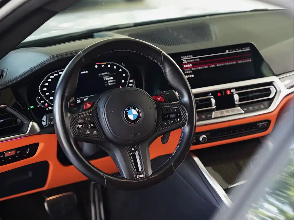 BMW M4 2023 — фото 17
