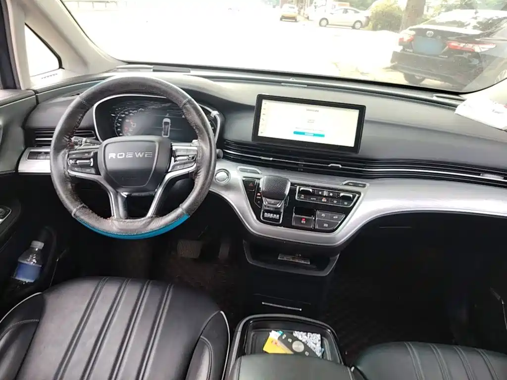 Roewe iMAX8 2021 — фото 10