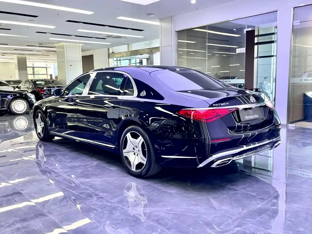 Mercedes-Benz Maybach S-Class 2021 — фото 4