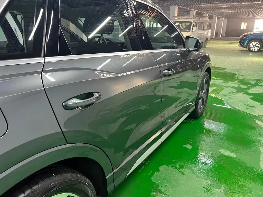 Audi Q3 2022 — фото 30