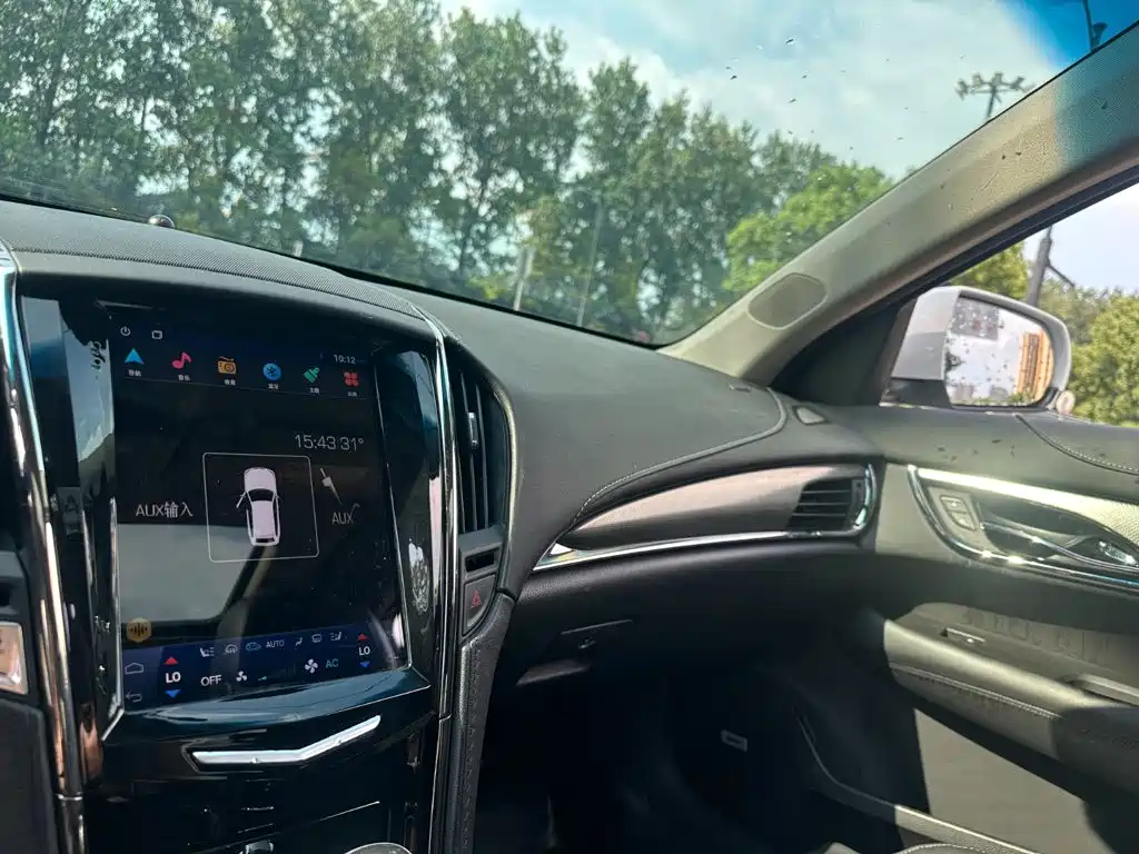 Cadillac ATS-L 2018 — фото 13