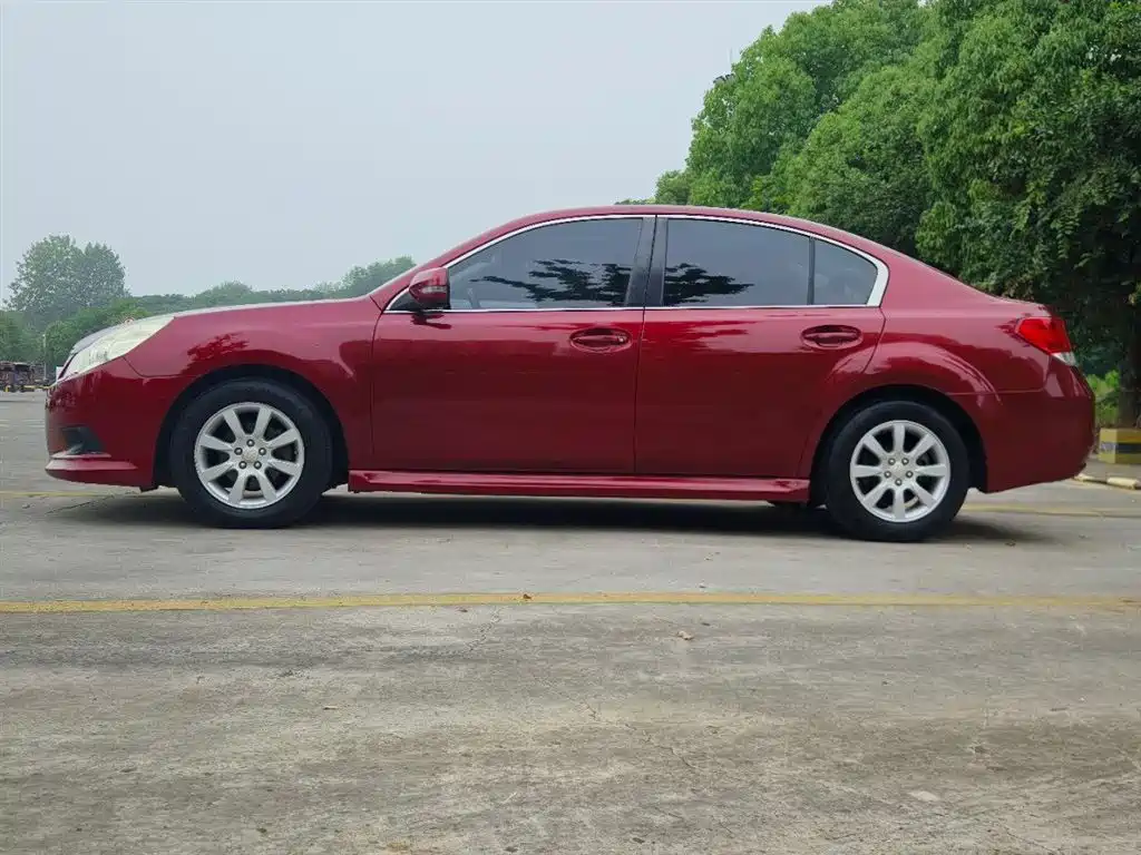 Subaru Legacy 2010