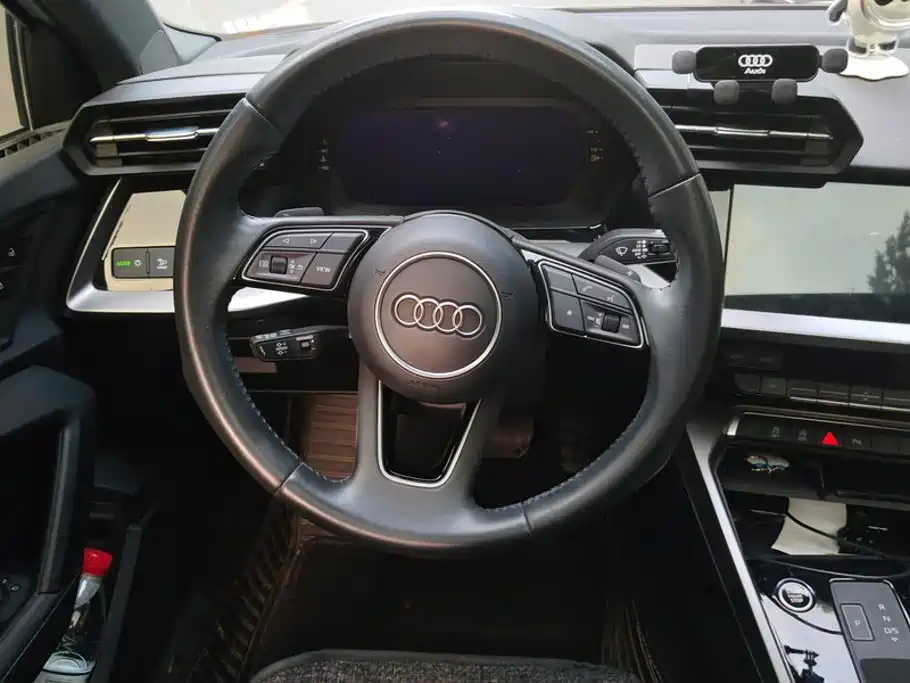 Audi A3 2022 — фото 15