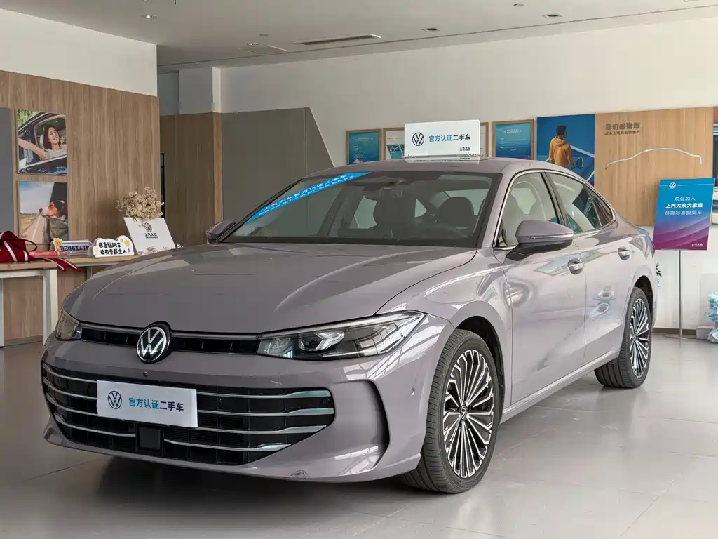 Volkswagen Passat 2024