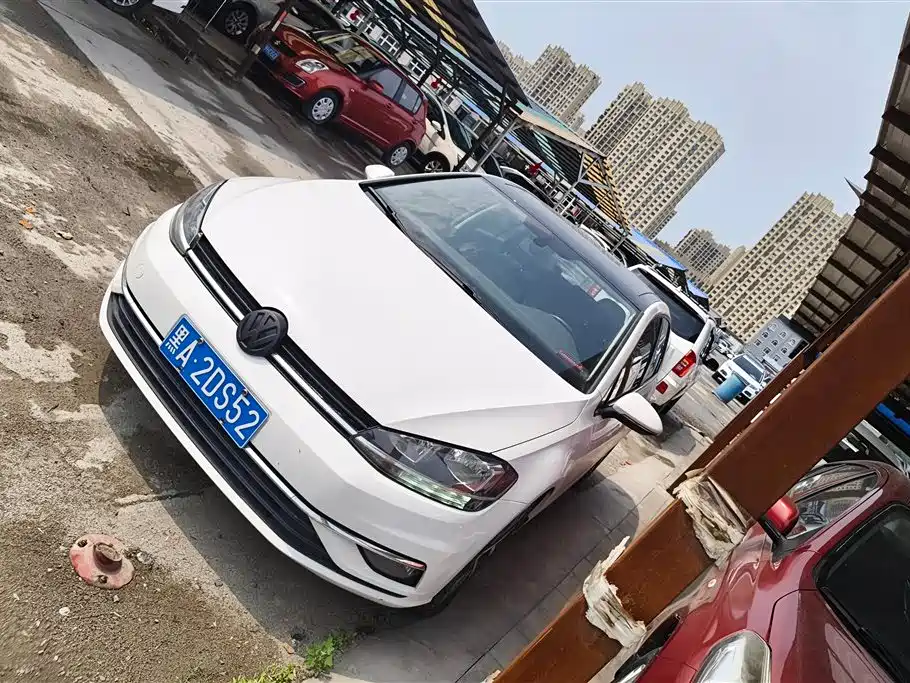 Volkswagen Golf 2020