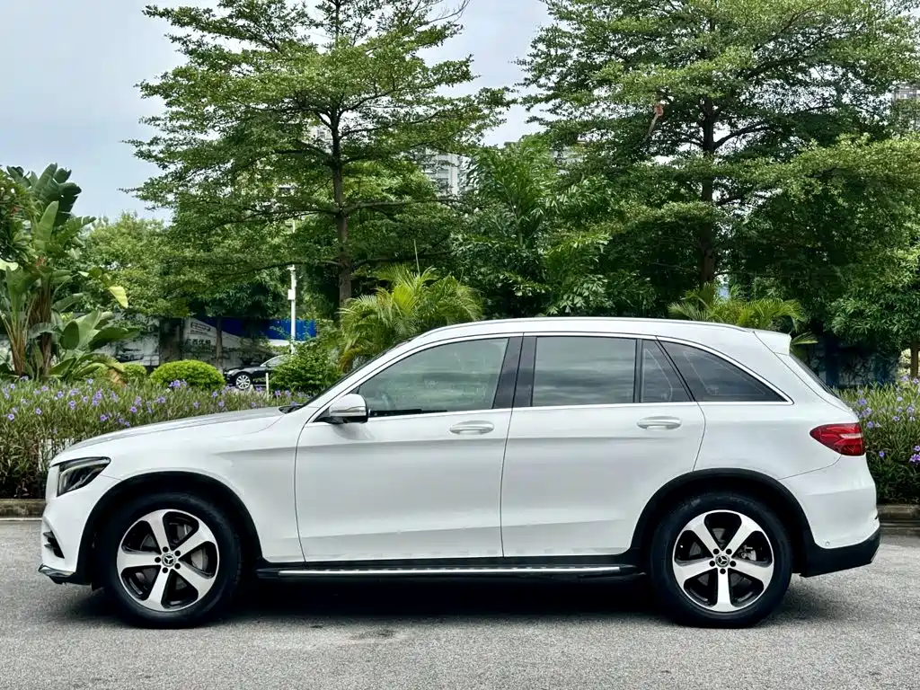 Mercedes-Benz GLC 2018 — фото 3