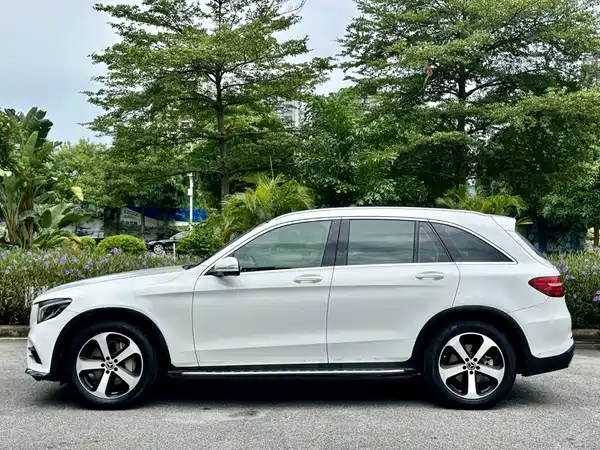 Mercedes-Benz GLC 2018