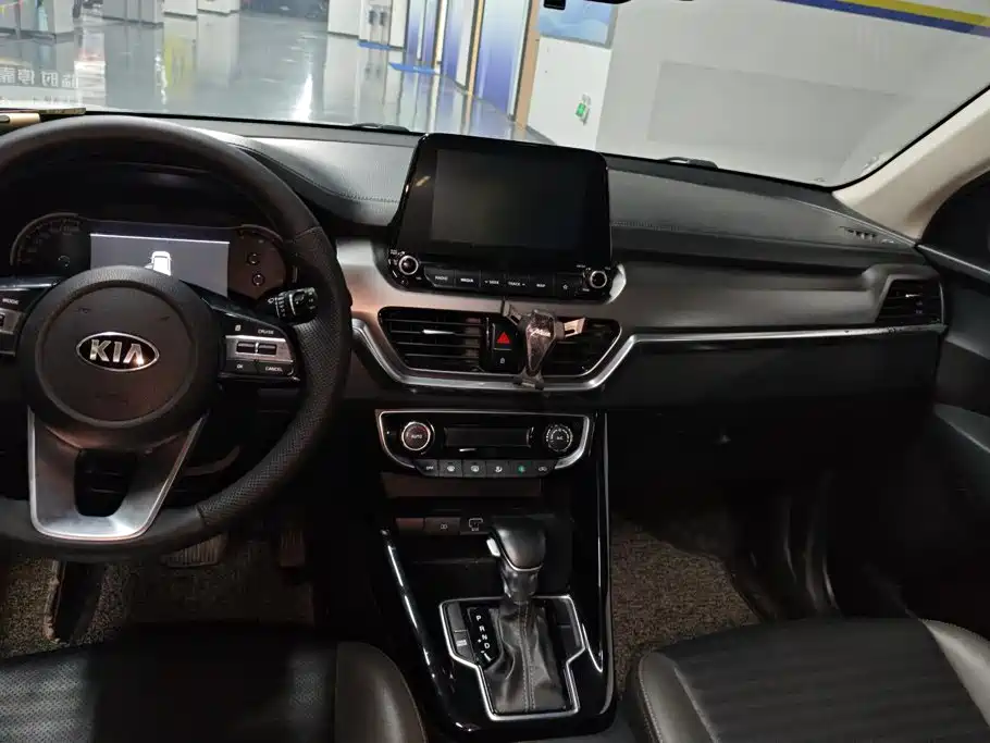 Kia Sportage 2019 — фото 13