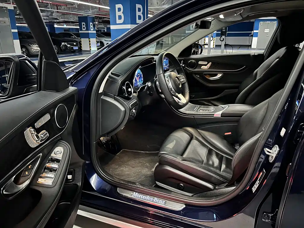 Mercedes-Benz C-Class 2020 — фото 9