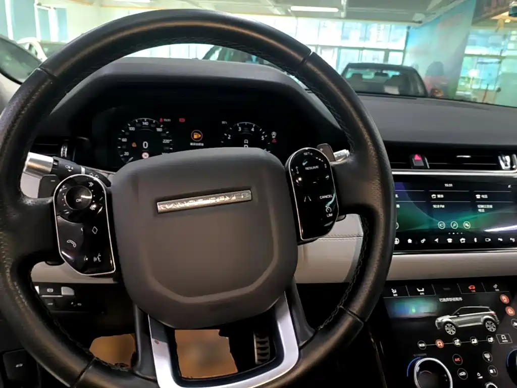 Land Rover Range Rover Evoque 2020 — фото 11