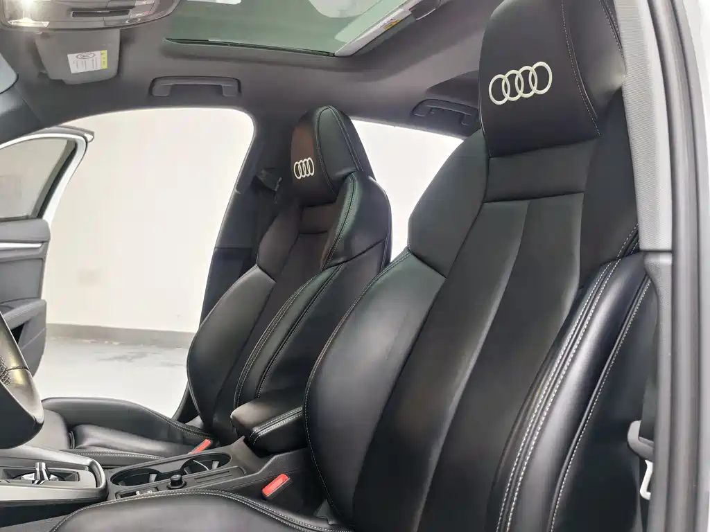 Audi A3 2022 — фото 12