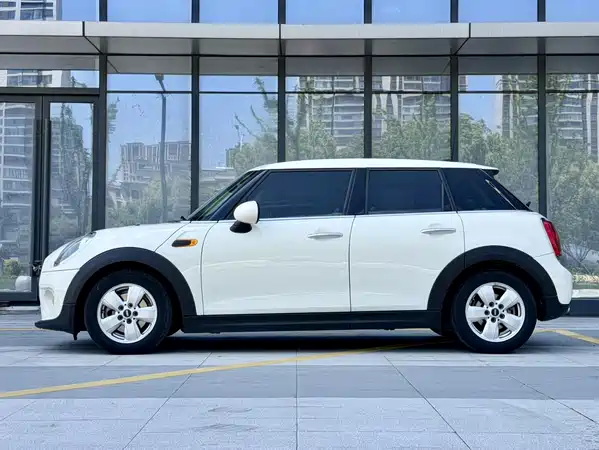 MINI MINI 2016