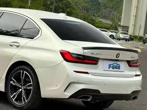BMW 3 Series 2021