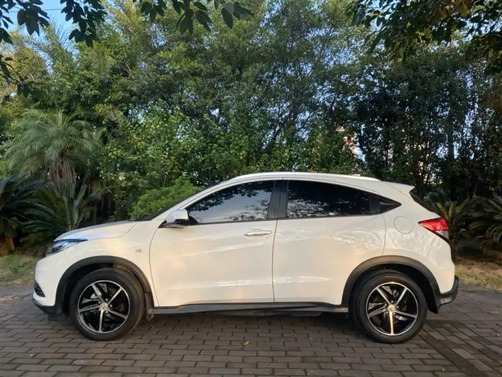 Honda Vezel 2020 — фото 25