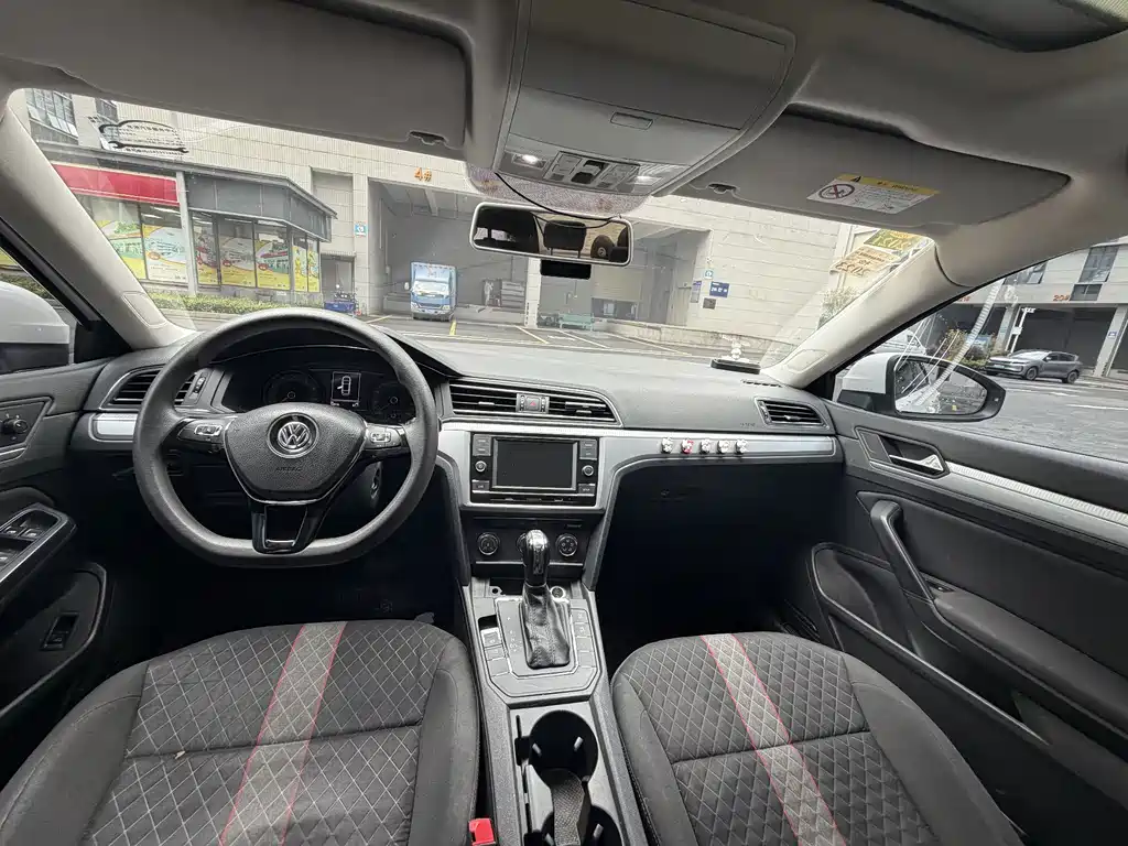 Volkswagen Lamando 2019