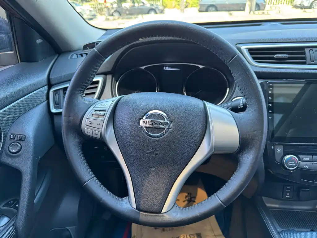 Nissan X-Trail 2016