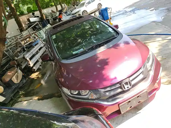 Honda Jade 2018