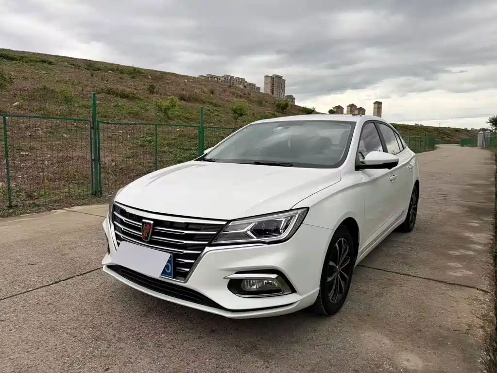 Roewe i5 2020