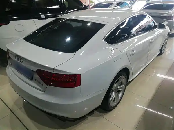 Audi A5 2016